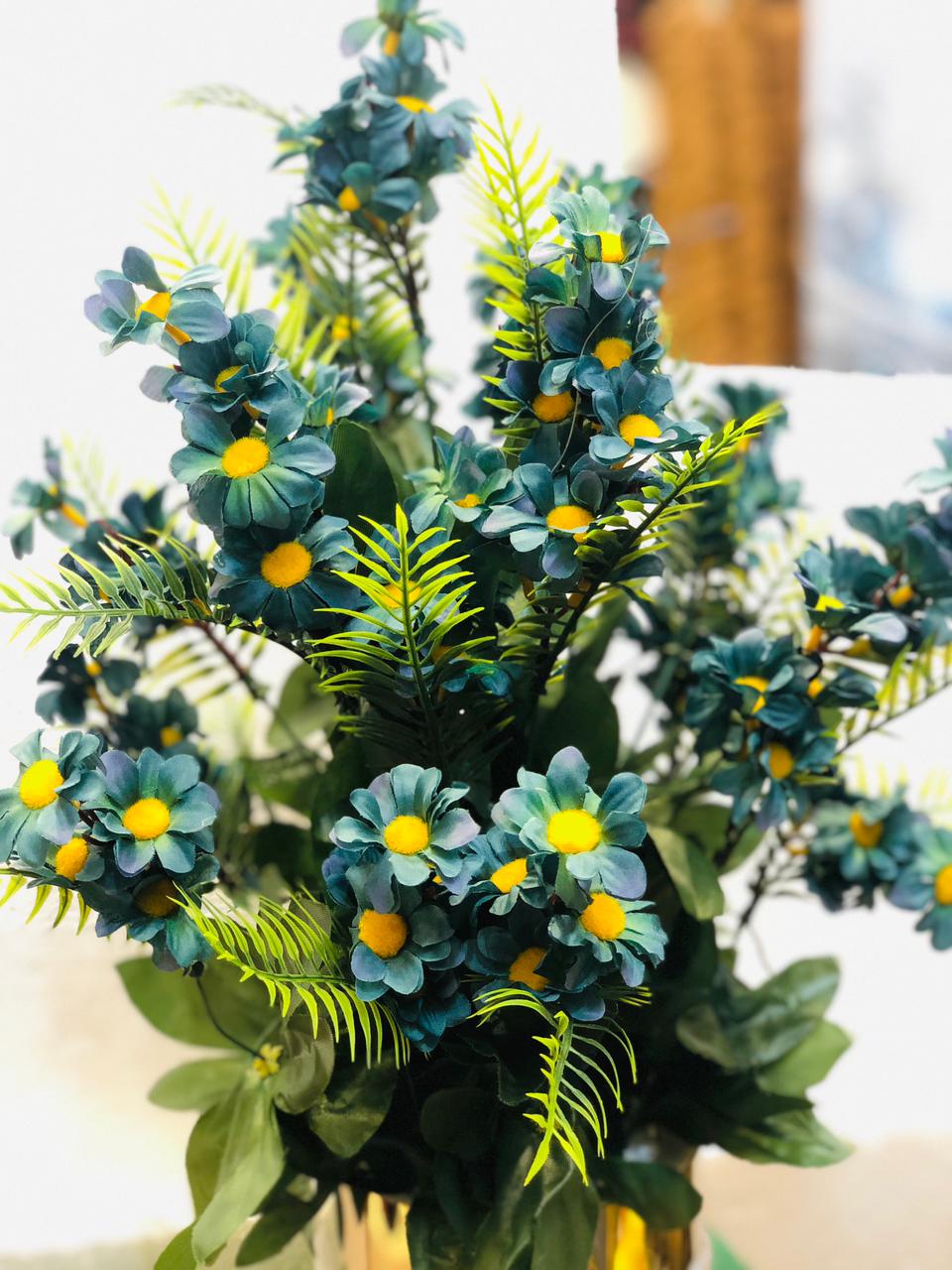 Artificial Blue Daisy Flower Bouquet